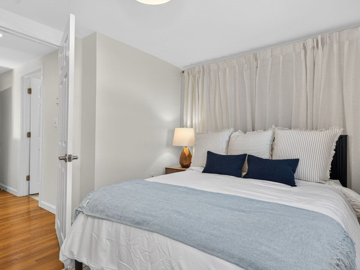 Cambridge 3BR — client's design, full setup by EHP. Photography courtesy of Executive Haven.