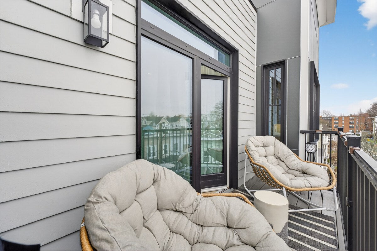 Somerville Modern Condo — design by Heather, setup by EHP. Photography courtesy of Executive Haven.