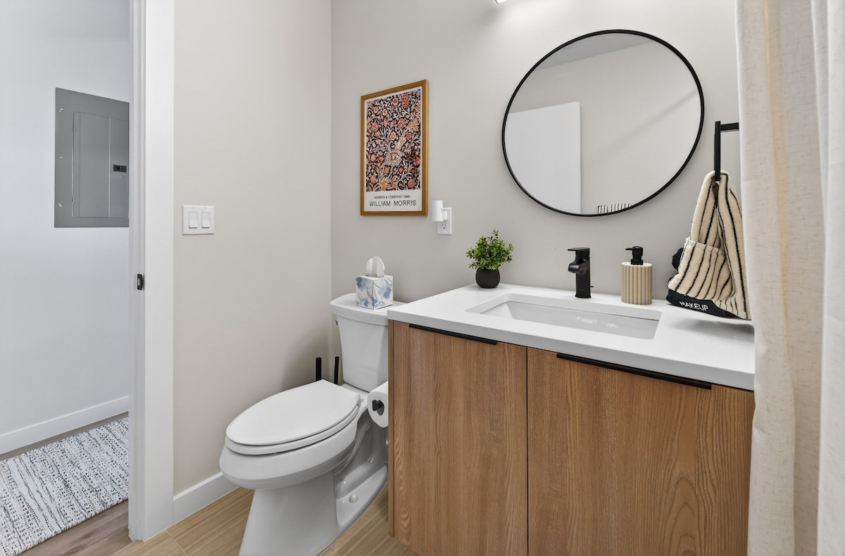 Somerville Stylish 2BR — design by Heather, setup by EHP. Photography courtesy of Executive Haven.
