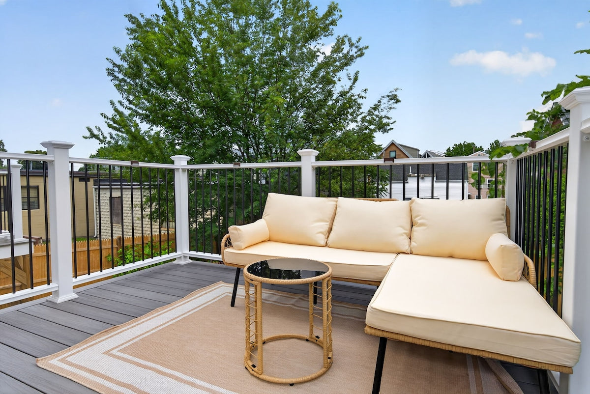 Somerville balcony 3BR — private balcony lounge by Elite Host Partners