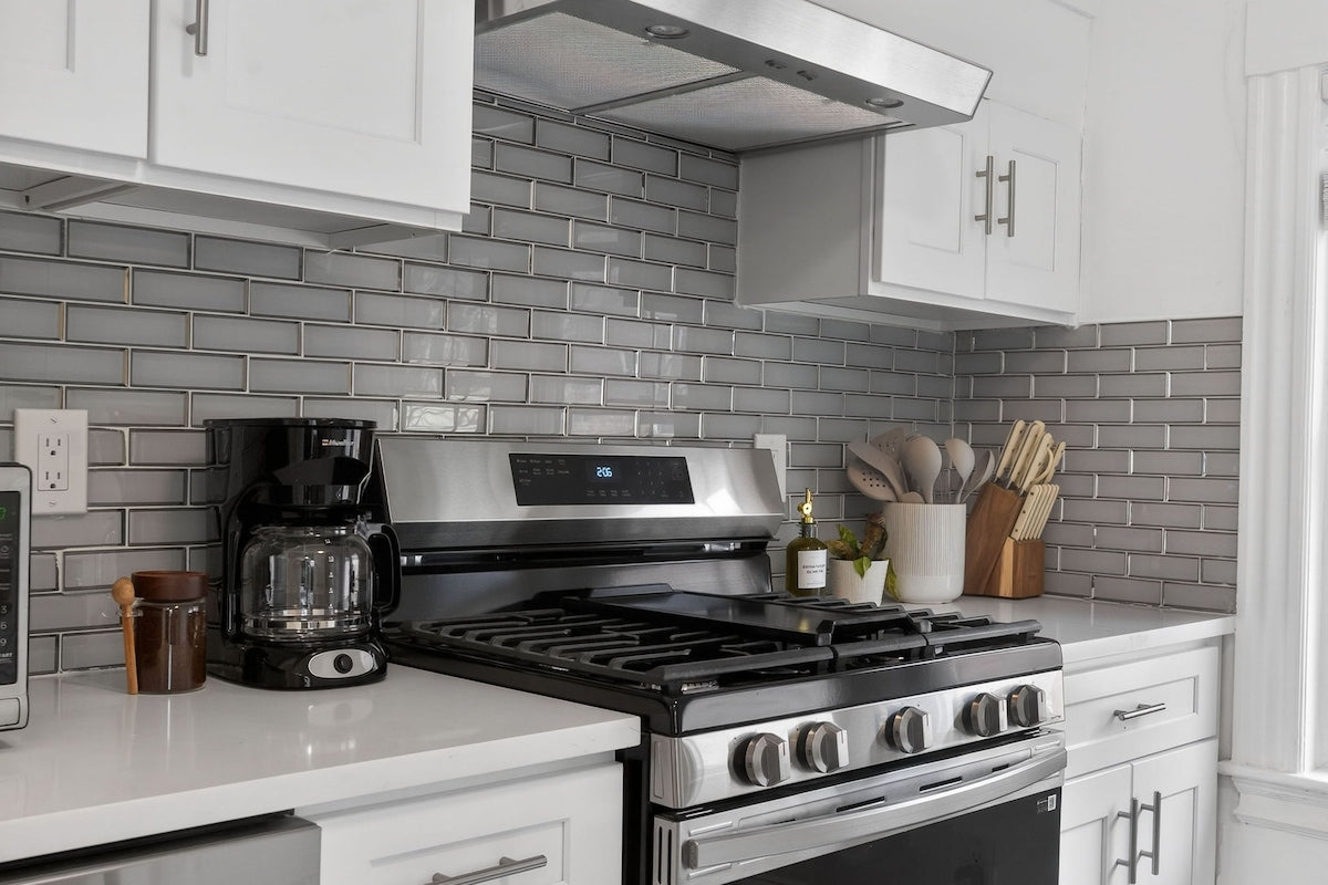Quiet Elegance Nest — kitchen
