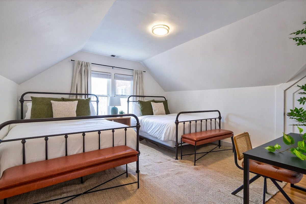 Quiet Elegance Nest — bedroom